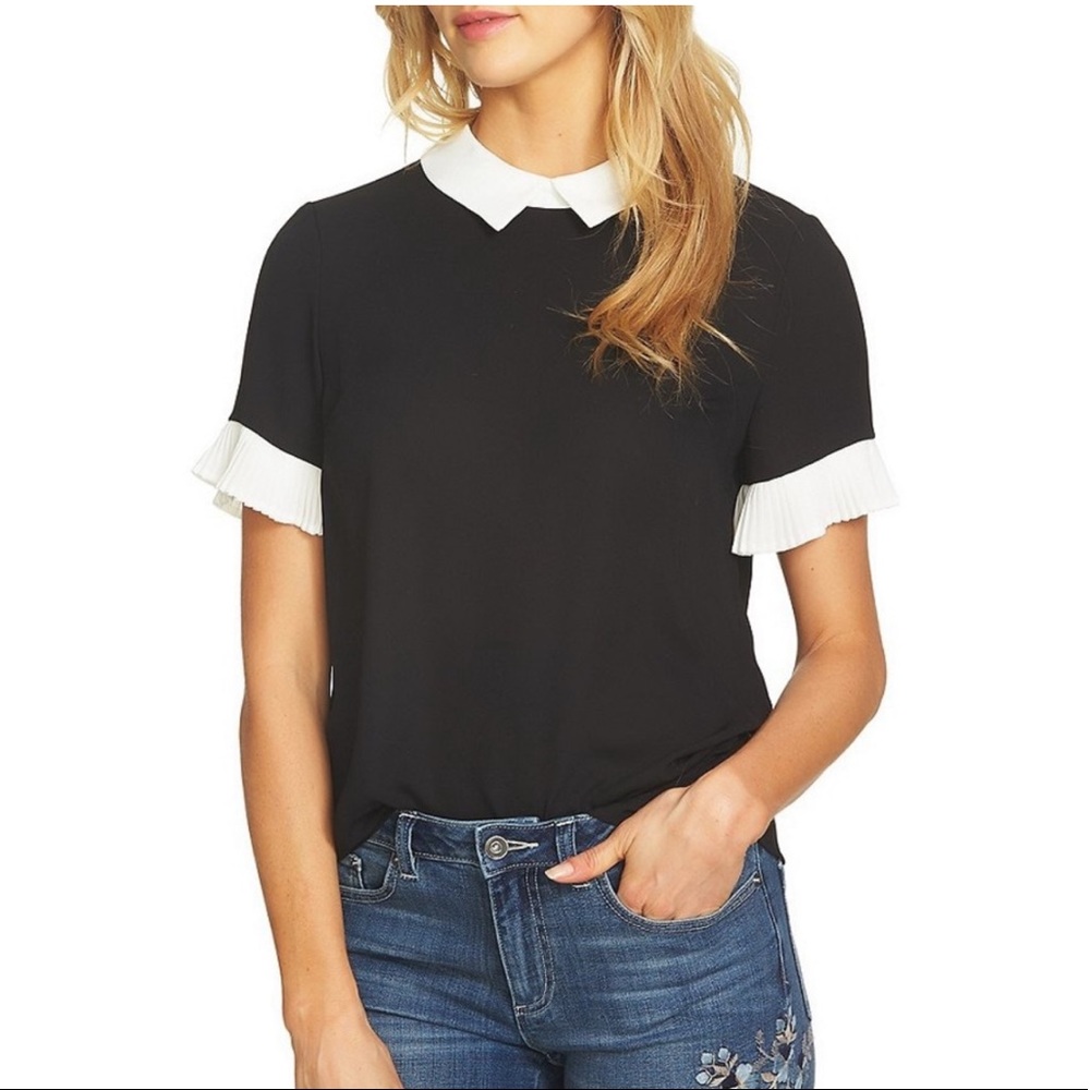 CeCe Point Collar Pleat Short Sleeve Blouse Size Large WORN ONCE